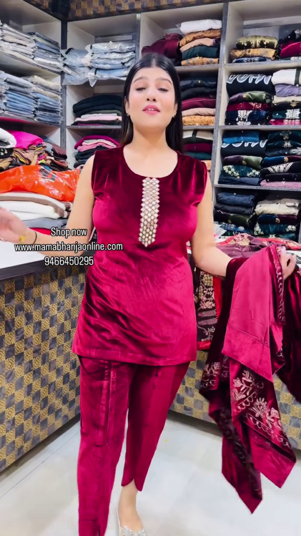 Tulip Shrug Velvet 3-Piece Set – Luxurious and Chic Loungewear - Image 3