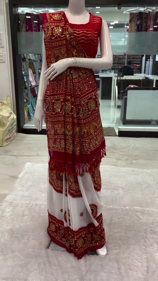 RED AND WHITE VINTAGE Saree