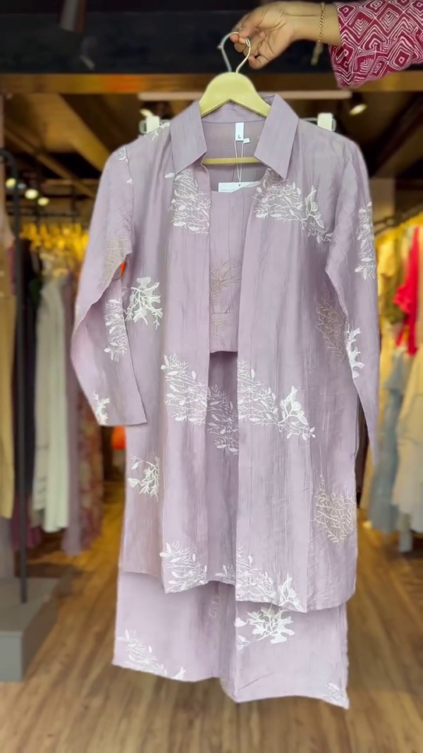 Buy Women Lavender & Silver Solid Sleeveless inner with Printed jacket with pant plazza