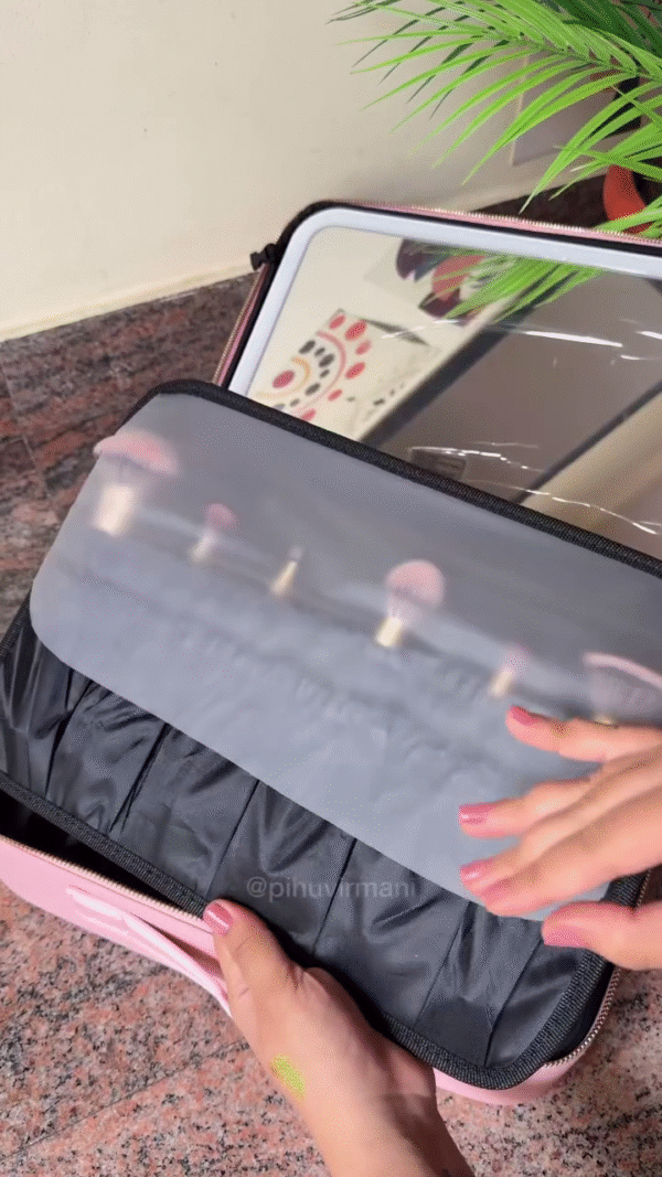 Cosmetics Professional Makeup  Travel\Storage Bag with Multi Adjustable - Image 4
